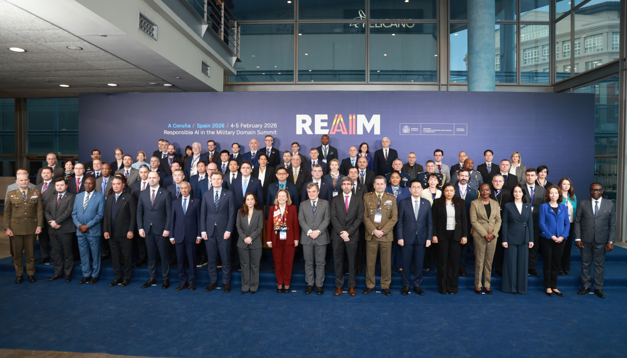 Segunda jornada de la Cumbre sobre Inteligencia Artificial Responsable en el Dominio Militar (REAIM 2026)
