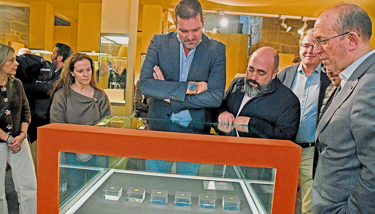 El conselleiro de Cultura, José López Campos, en el Museo Arqueolóxico de Ourense