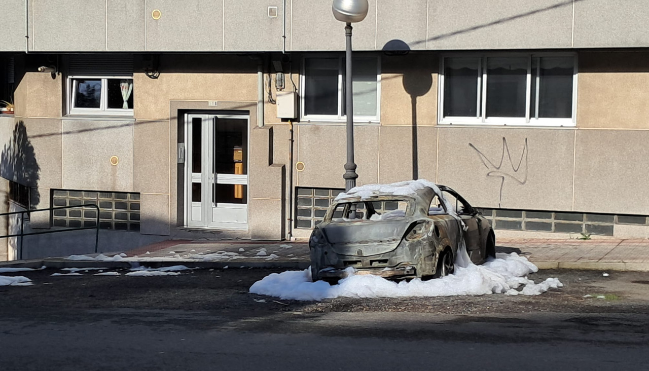 Incendio coches Arteixo