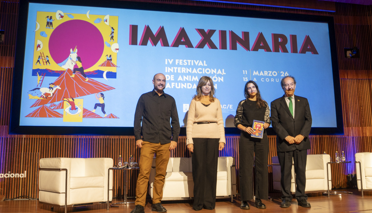 Alberto Vázquez, Marité Cores, Matilde Rodríguez y Manuel Mora, esta mañana, en la presentación de Imaxinaria