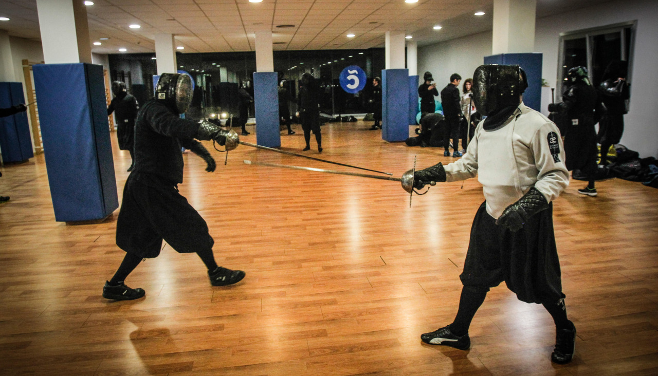 Dos alumnos de la Academia, durante un combate de exhibición