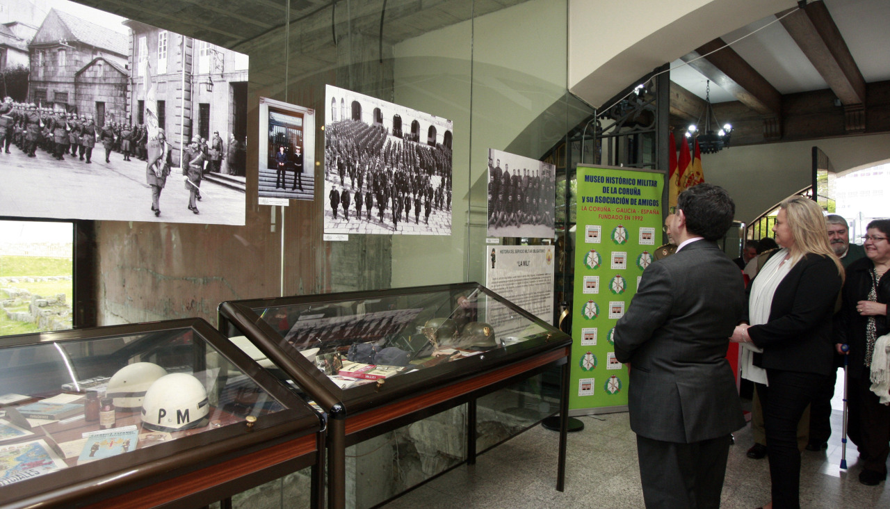 Exposición en A Coruña sobre la historia de la mili
