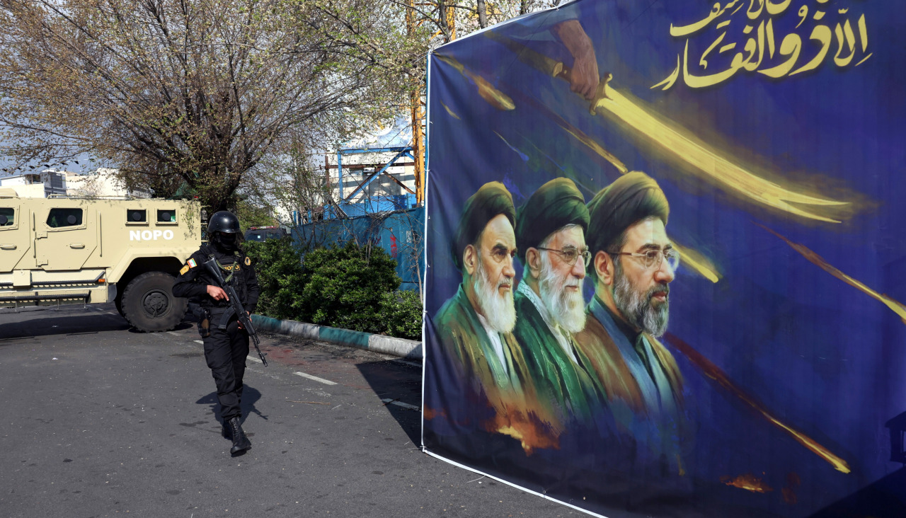 Irán amenaza a EEUU con ataques a las oficinas de tecnológicas en la región como Apple y Google