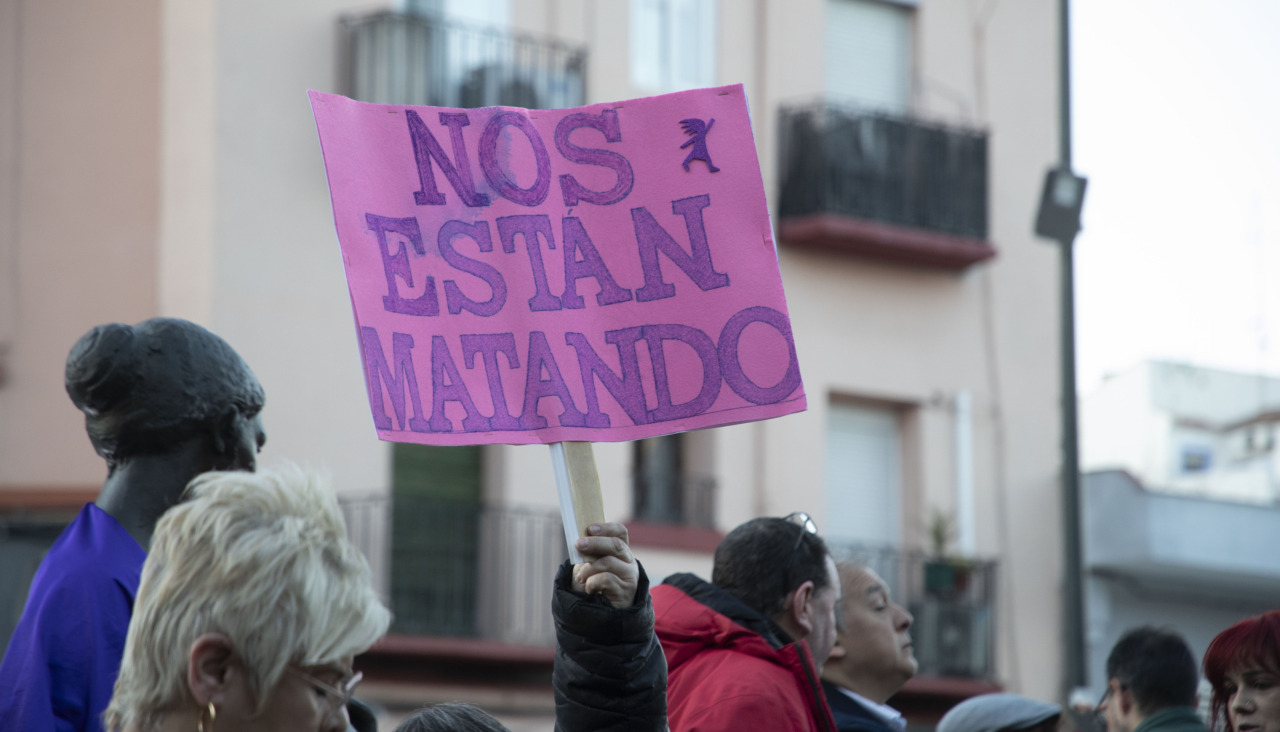 Protesta contra el último feminicidio en Zaragoza el 21 de marzo