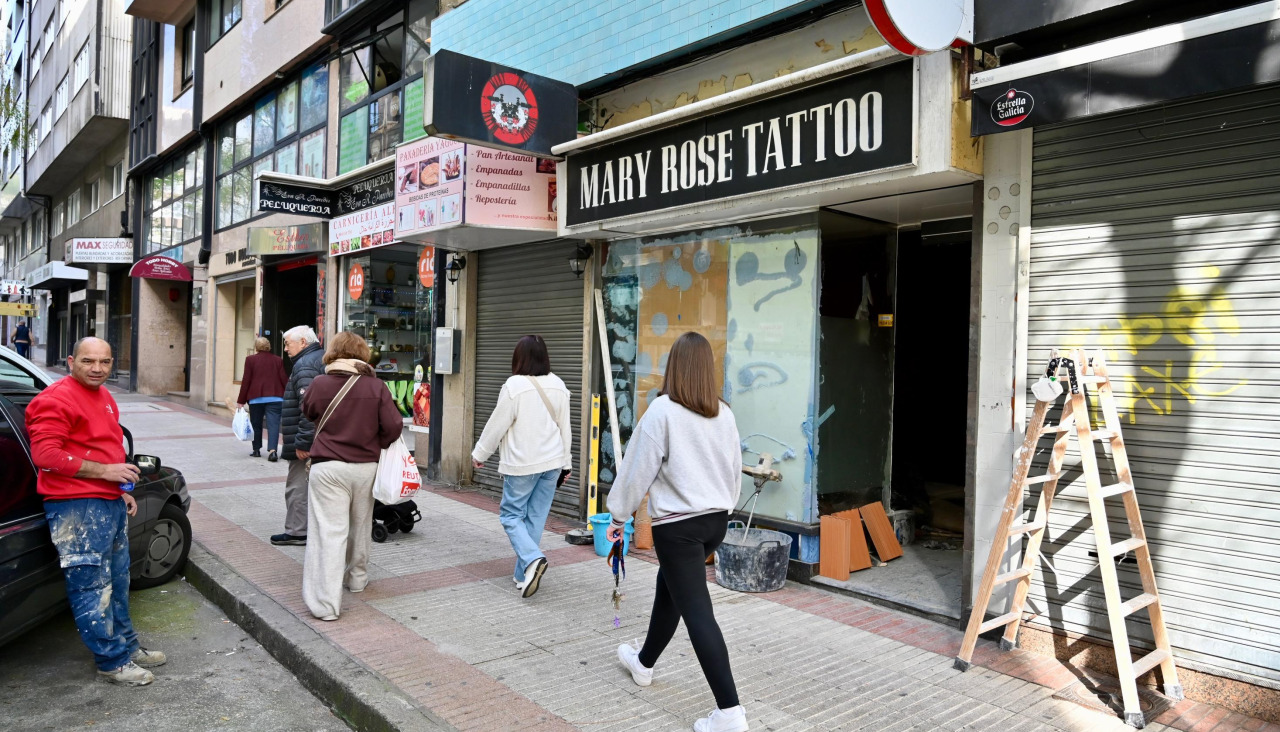 Limpieza del viejo estudio de tatuajes tras ser desokupado