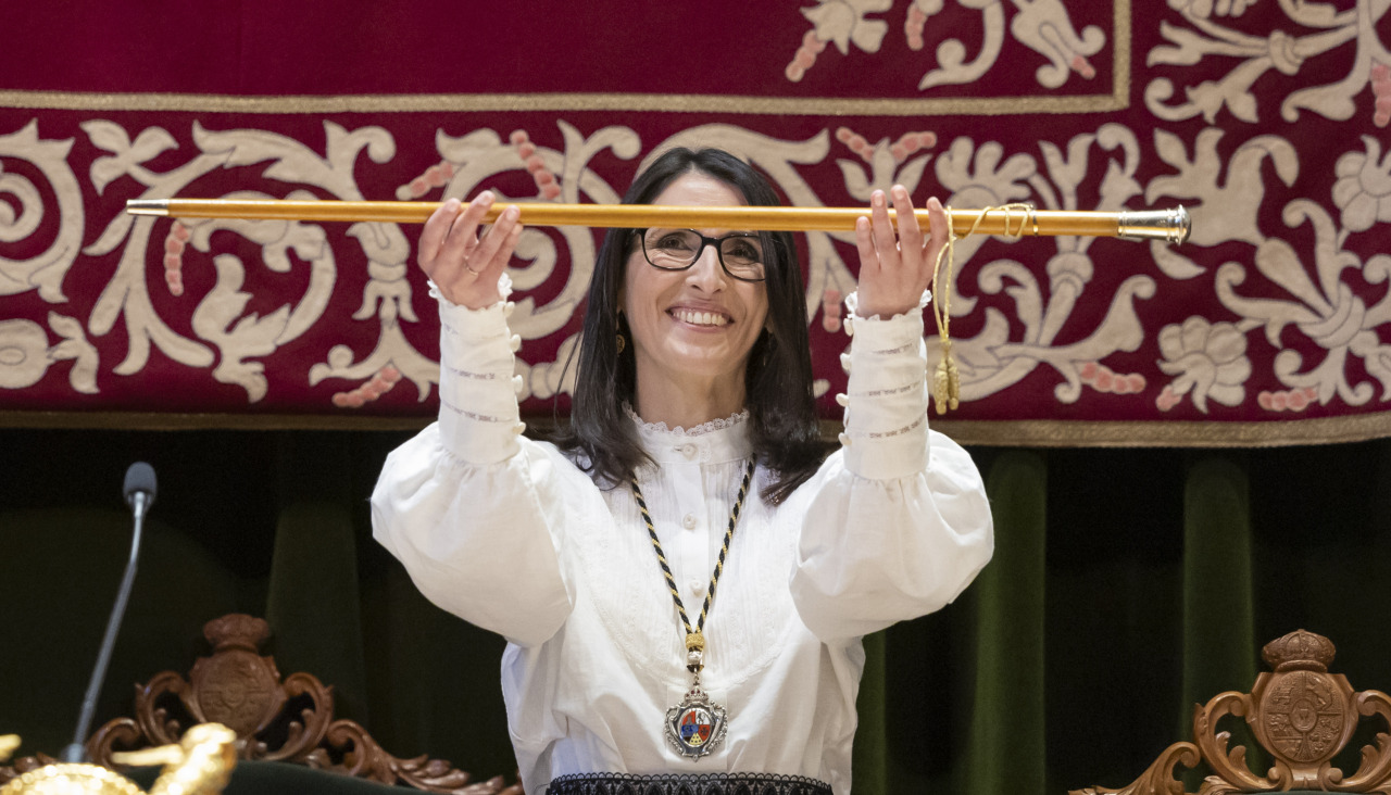 Crujeiras, este viernes, en la recepción del bastón de mando
