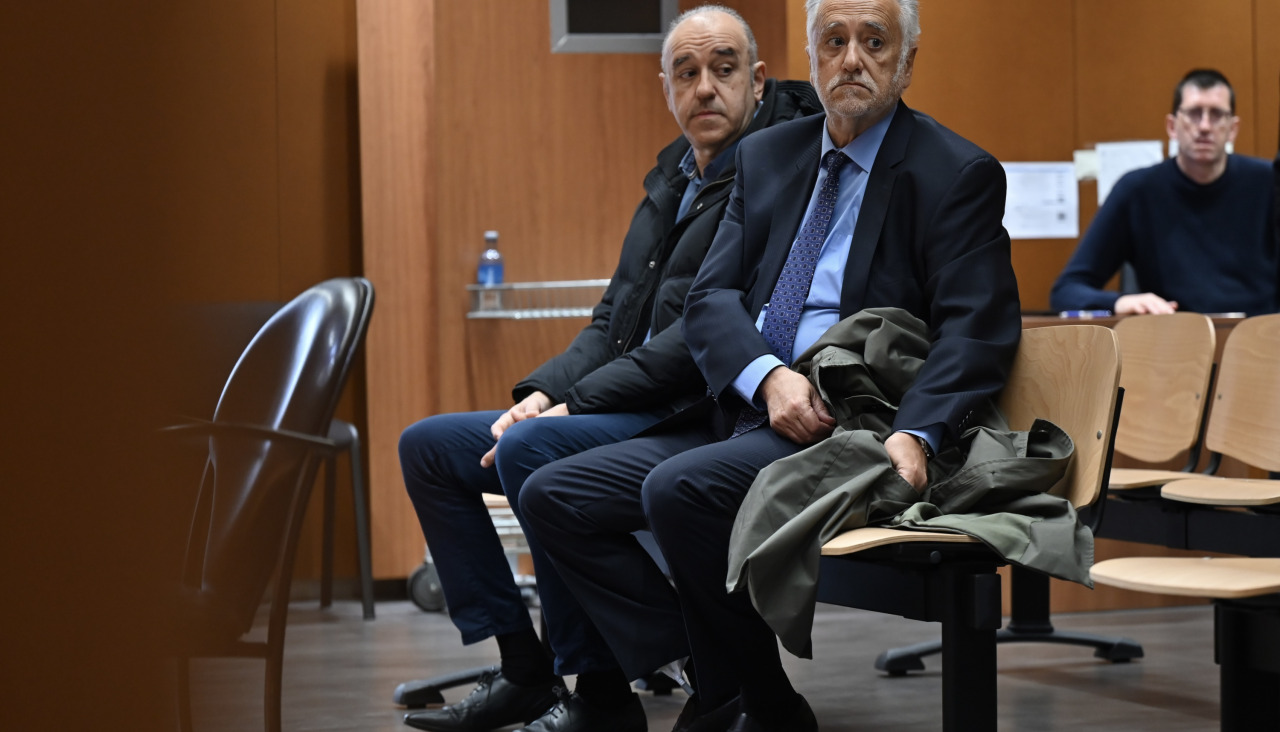 Juicio de la Primitiva millonaria en A Coruña: Miguel y Manuel Reija se enfrentan a penas de prisión por estafa y blanqueo de capitales