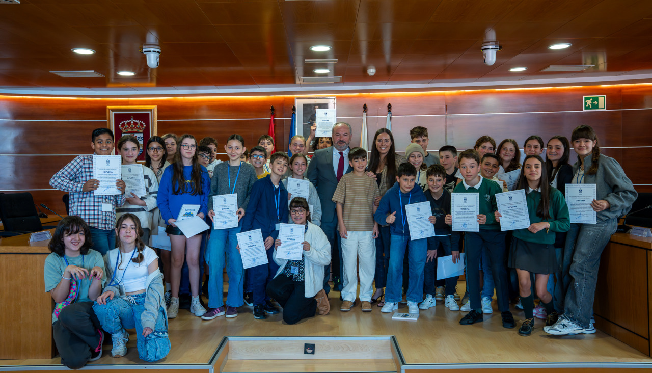 Pleno infantil en el concello de Culleredo