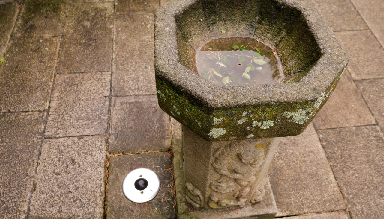 Fuente apozada en los jardines de Méndez Núñez