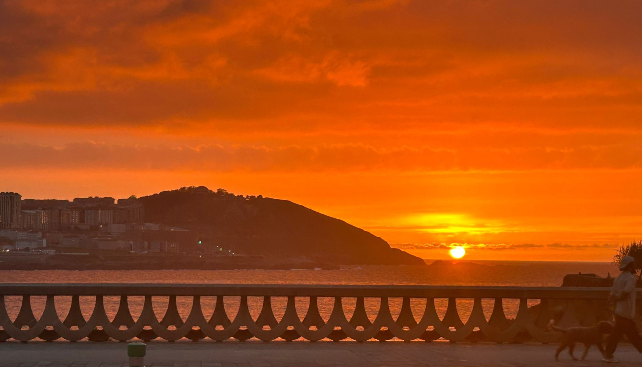 Atardecer desde el Paseo Marítimo de A Coruña