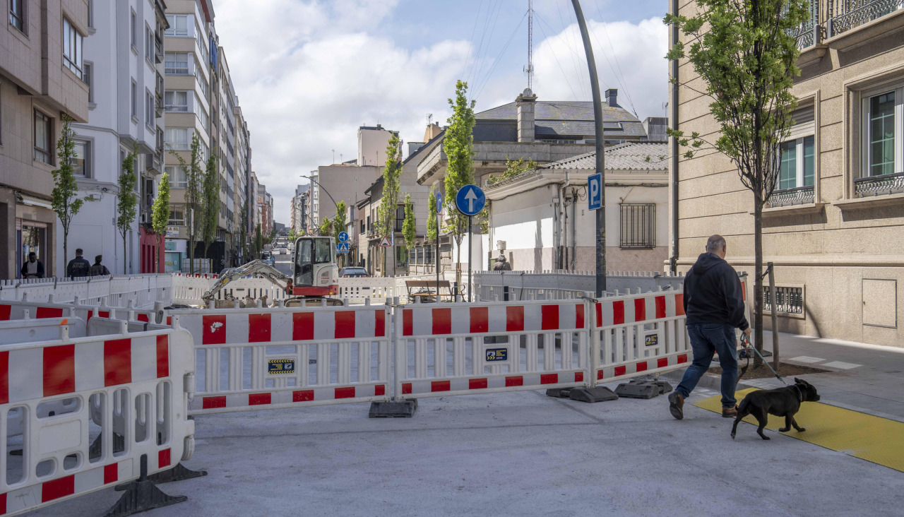 Último tramo en obras en la avenida de Os Mallos