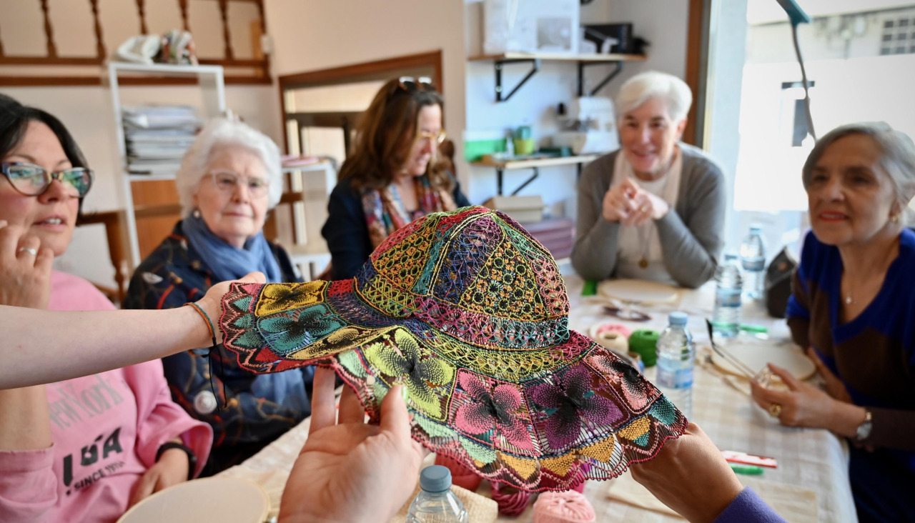 Curso de ñandutí en Seoane Textil, Arteixo