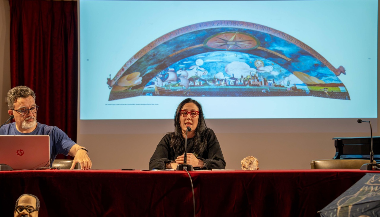 Artesanos acogió ayer una asamblea sobre los murales