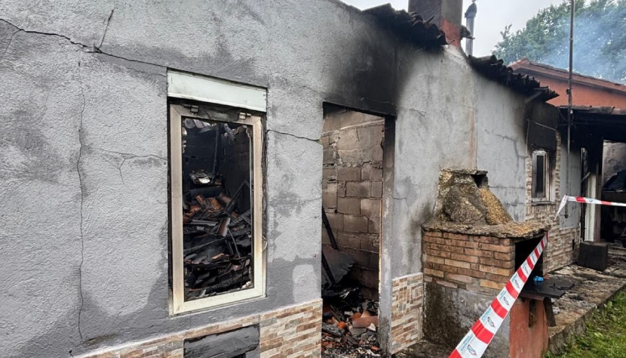 Imagen de la casa tras el incendio