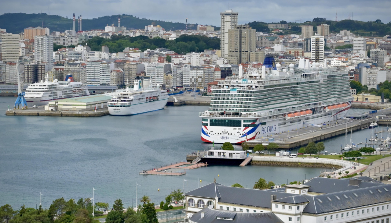 Cuádruple escala de cruceros en A Coruña