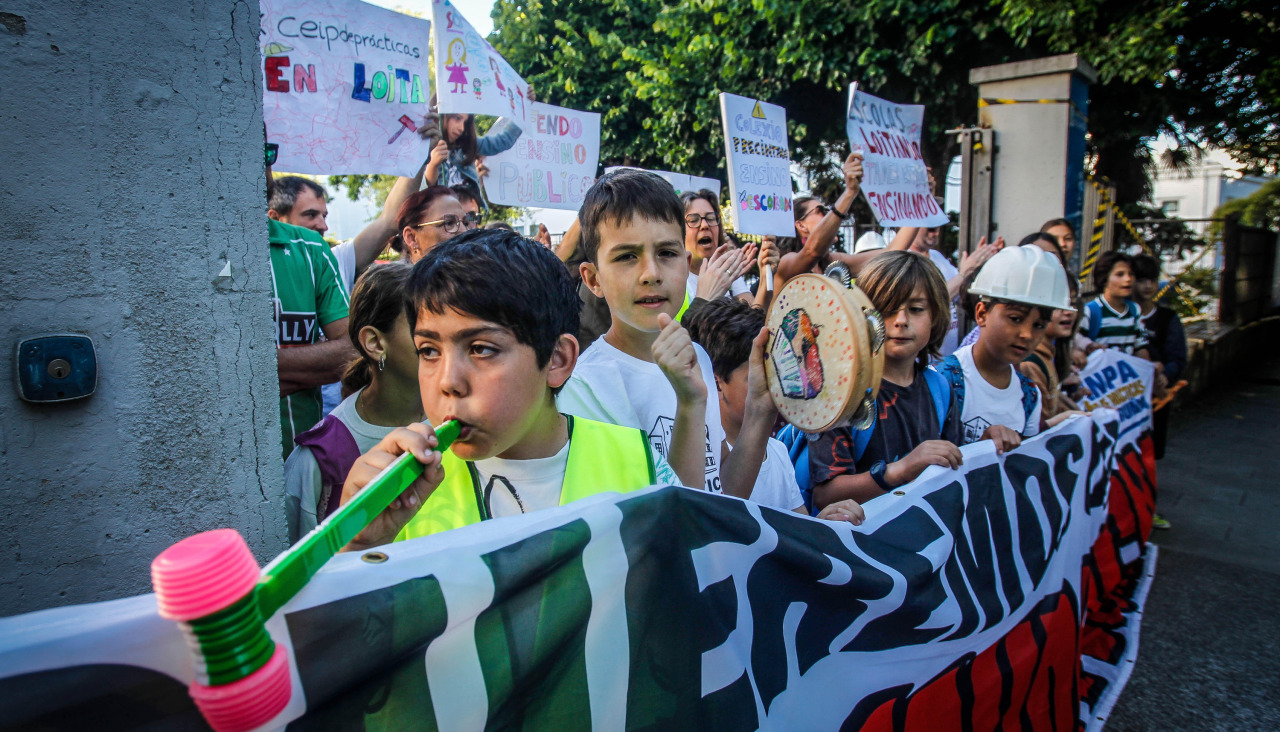 quintana. manifestaciÃ³n en el CEIP normal por la educaciÃ³n
