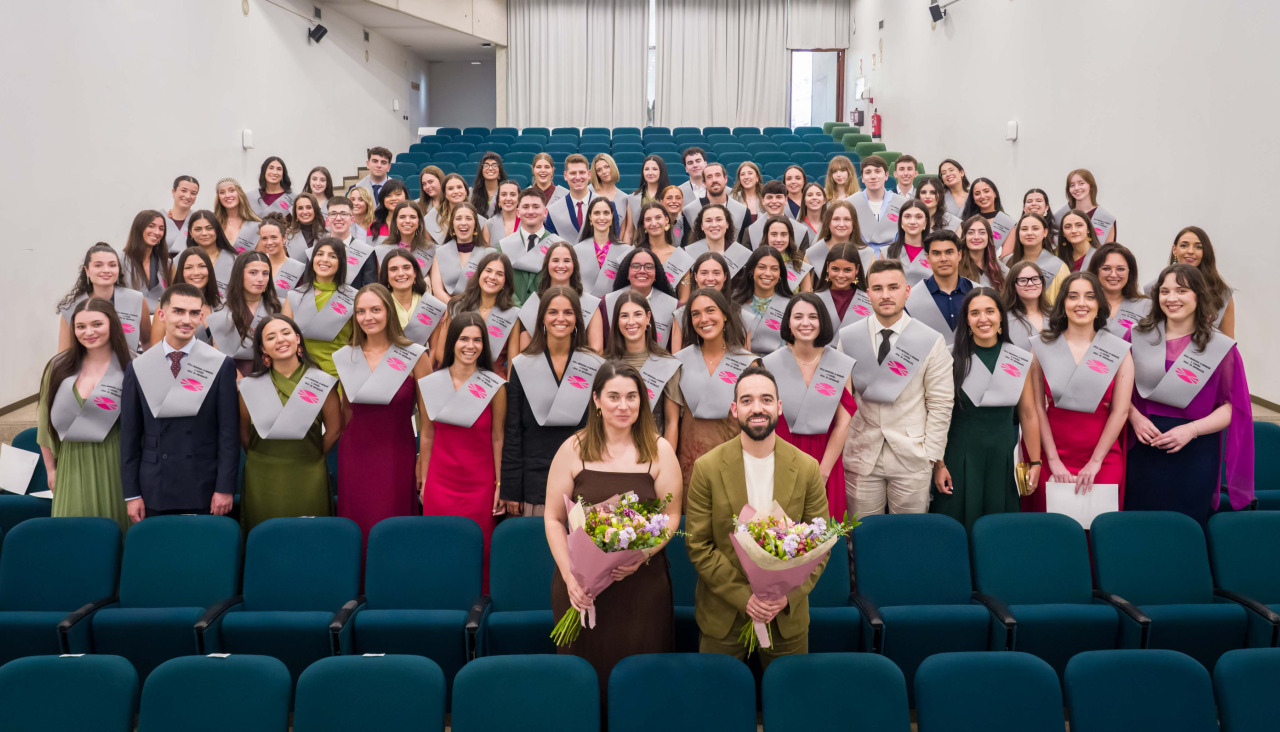 Entrega Diplomas Enfermería CHUAC 2026