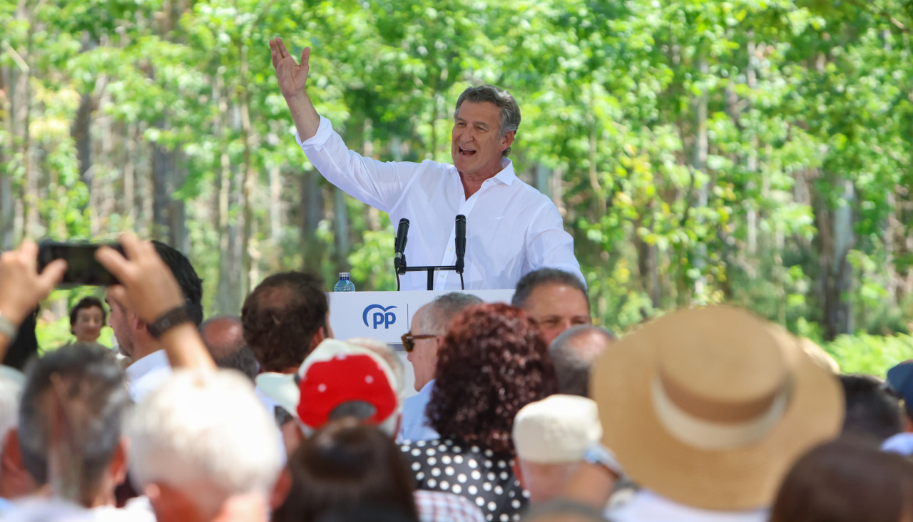 El presidente del PP, Alberto Núñez Feijóo, interviene en la tradicional Romería de O Pino