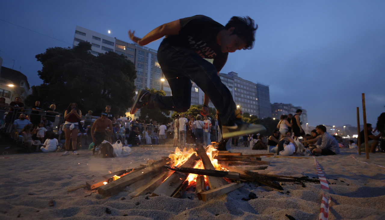 Saltando las hogueras