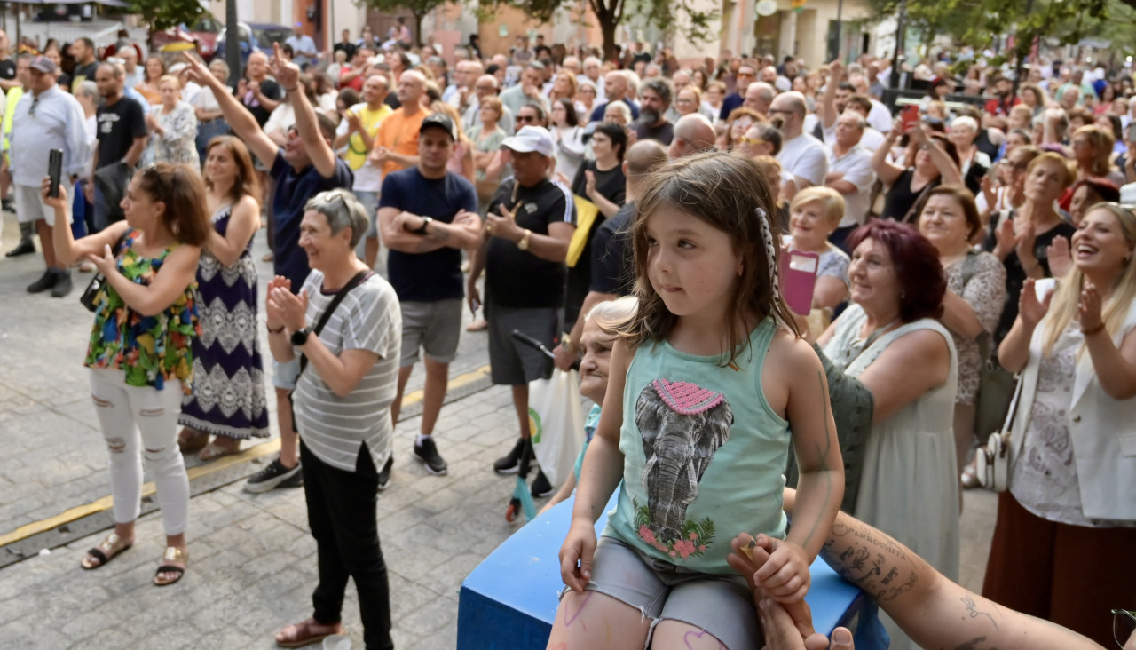 Tres días de fiesta celebra el barrio Os Mallos, con la particularidad este 2026 de que inauguran el paseo de Xentes dos Mallos y el himno de la localidad compuesto por Juan Pedre