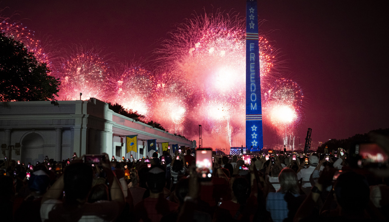 Imagen de los fuegos artificiales para celebrar el Día de la Independencia de Estados Unidos