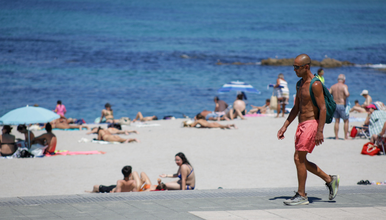 Los coruñeses sufrieron durante todo este fin de semana temperaturas superiores a los 30 grados