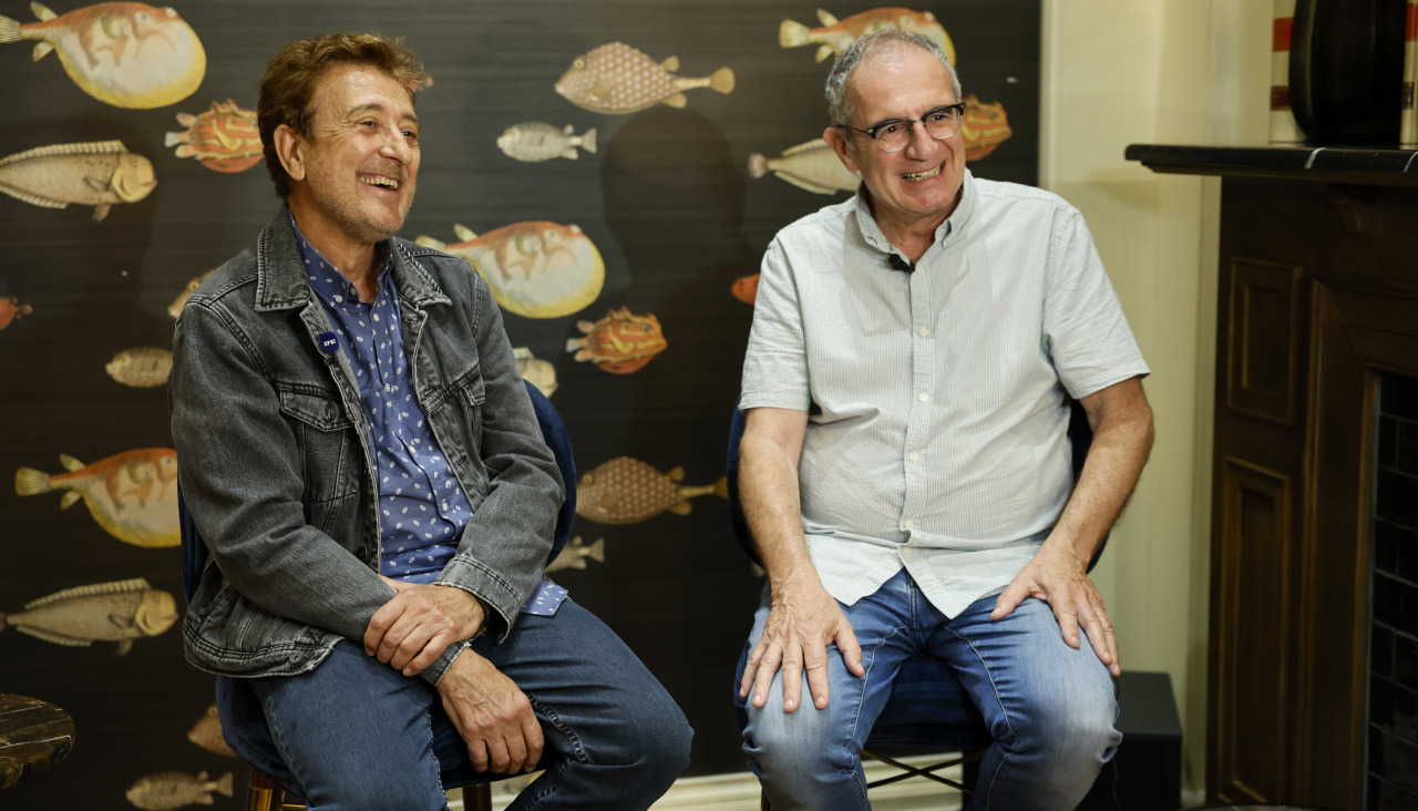 Manolo García y Quimi Portet (d), durante la entrevista con EFE previa al concierto que ofrecerán este jueves en Valencia con el que cierran su gira