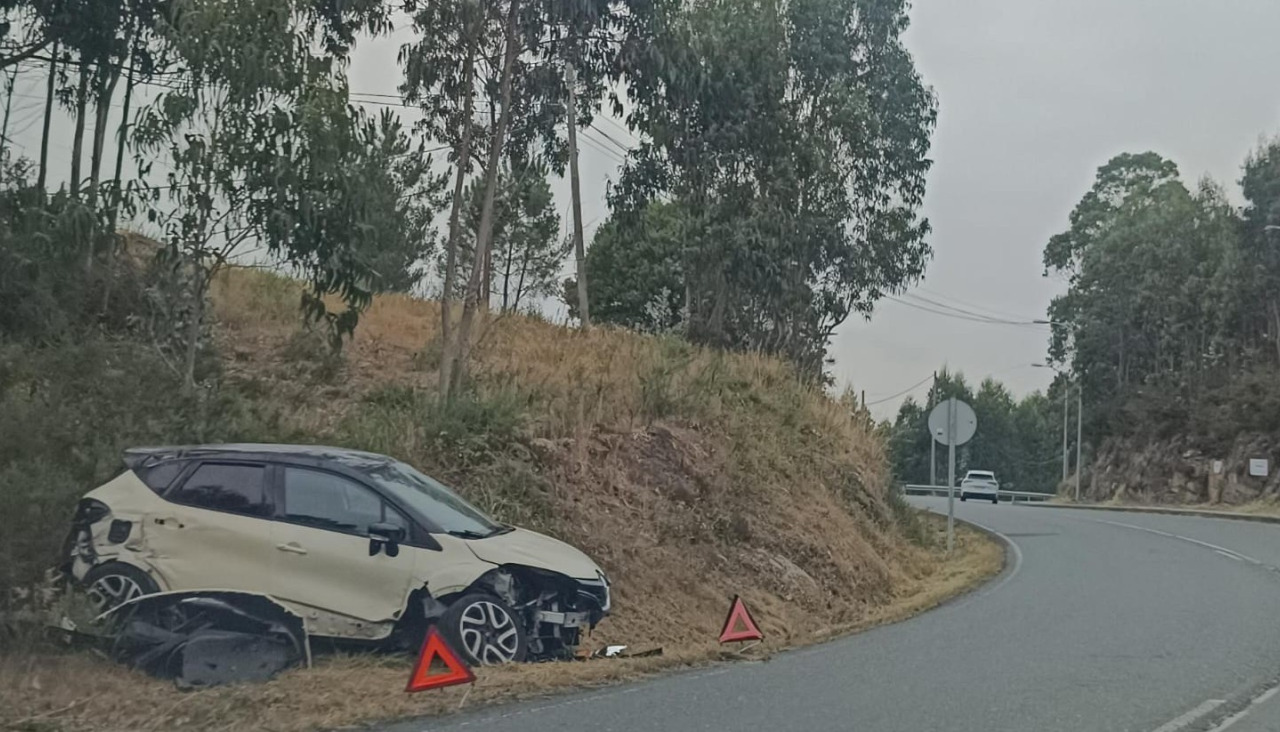 Accidente de tráfico en A Zapateira