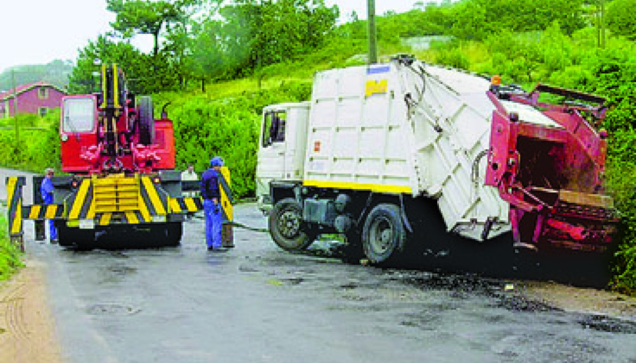 Accidente camión de recogida de basura