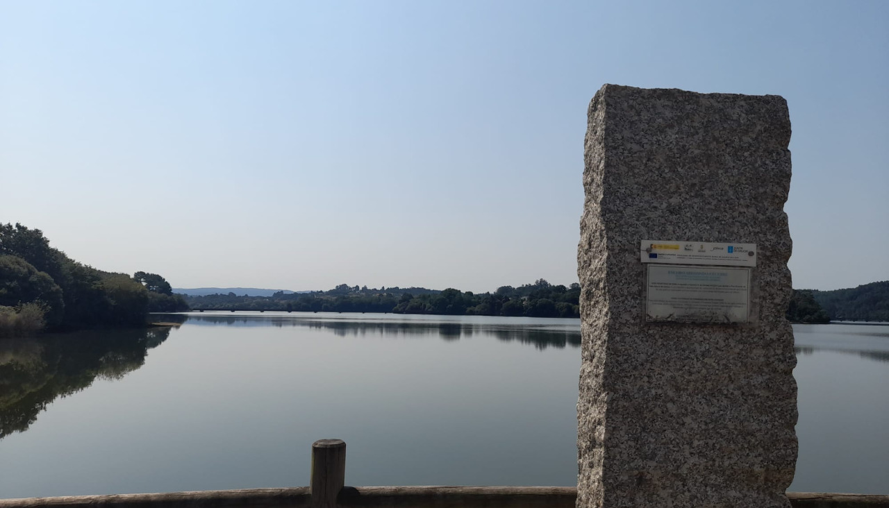 Panorámica del embalse desde Orto