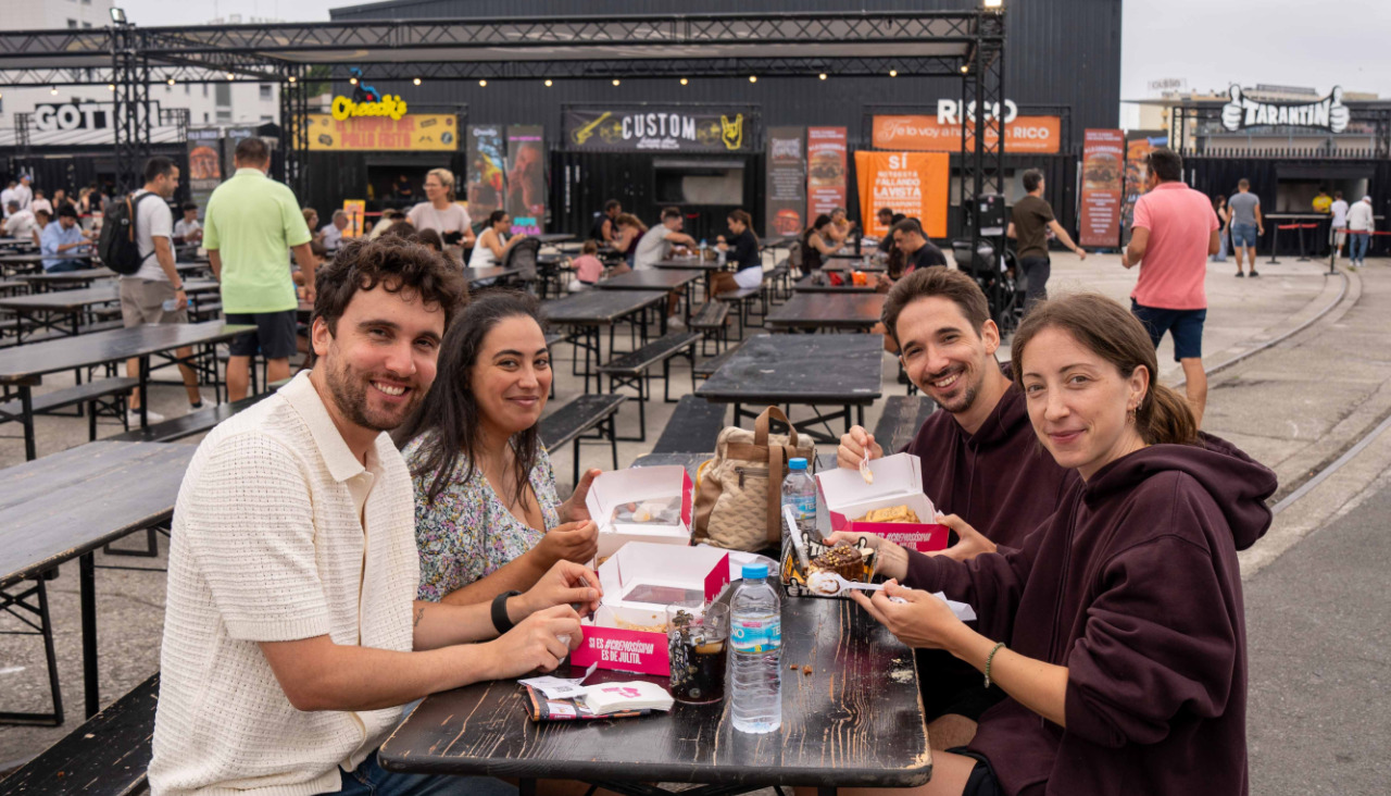 Hasta 17 hamburgueserías del país compiten por ser la mejor valorada por los asistentes en esta nueva edición, que estará en A Coruña hasta el domingo 23 de agosto