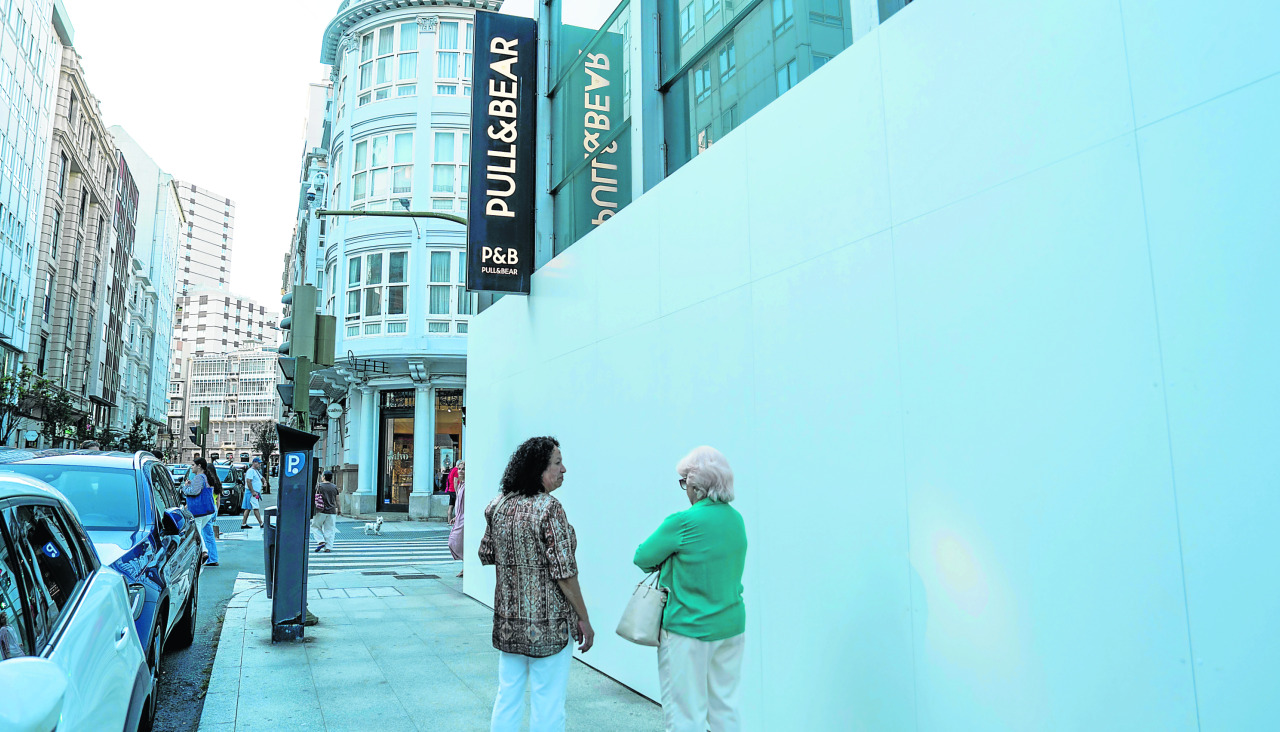 La tienda de plaza de Lugo, cerrada por reformas