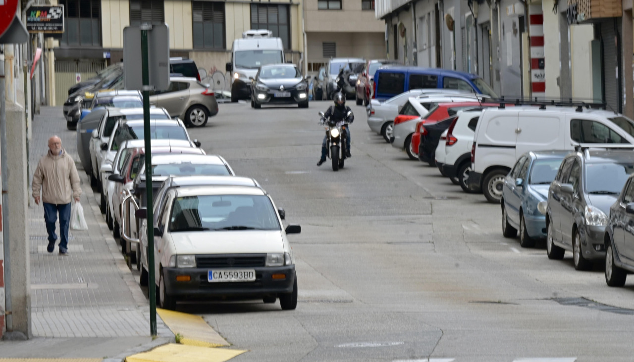 La calle Vicente Aleixandre, en O Castrillón