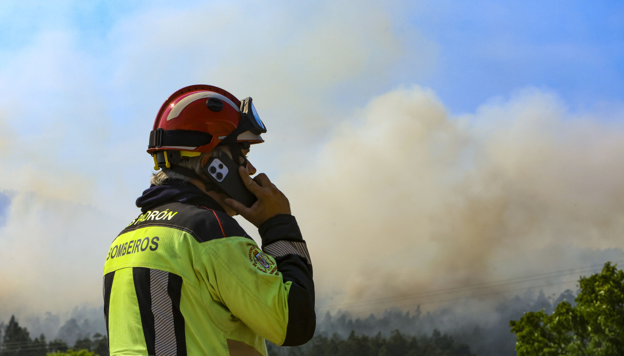 Imagen de archivo de un bombero gallego