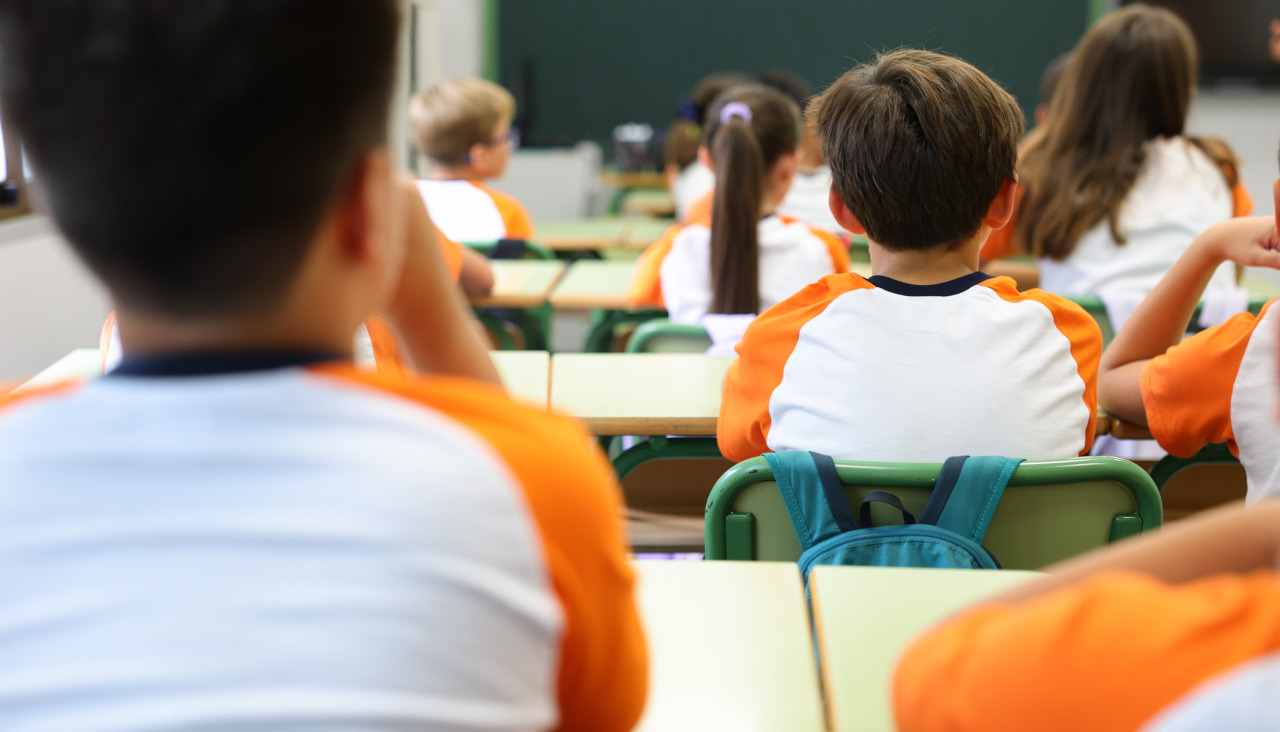 Alumnos en un centro escolar de España