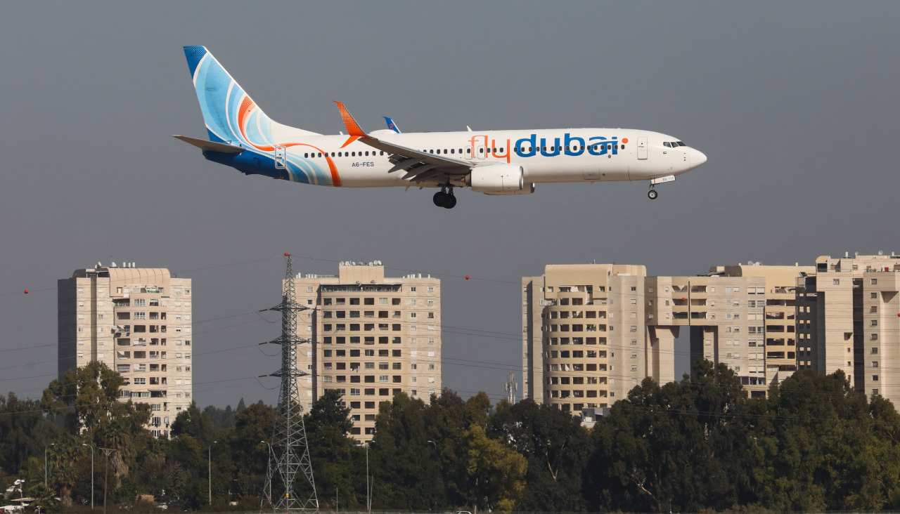 Imagen de archivo de un avión de la compañía Flydubai aterrizando en Tel Aviv