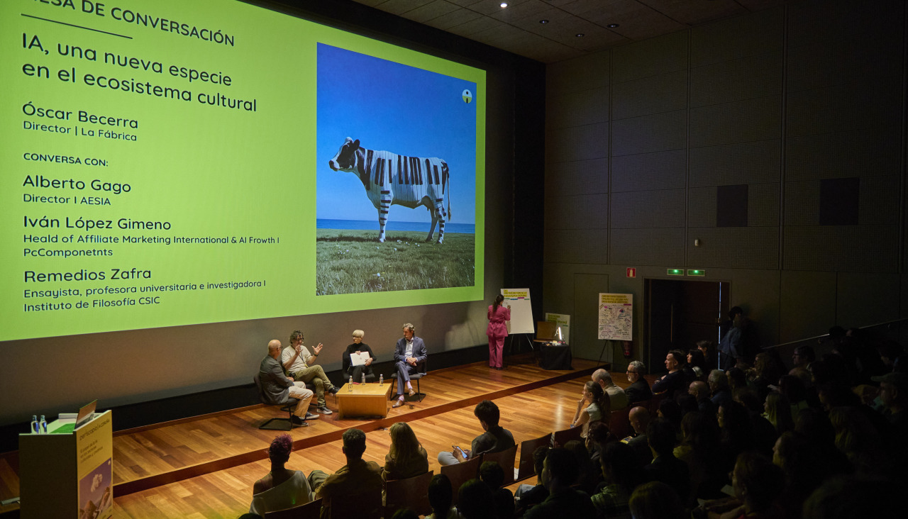 La Domus ha reunido a grandes nombres de la cultura y la tecnología para reflexionar sobre los retos y oportunidades que supone la inteligencia artificial para los sectores culturales y creativos