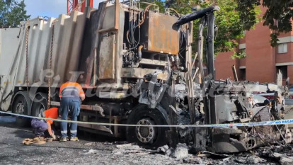 Camión incendiado en A Coruña
