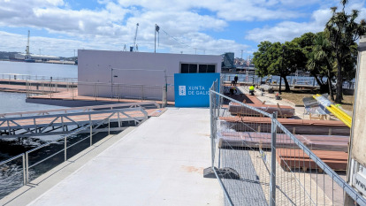 Se ultiman los preparativos para que la ambigú de la plataforma de o Parrote se pueda inaugurar estas vacaciones
