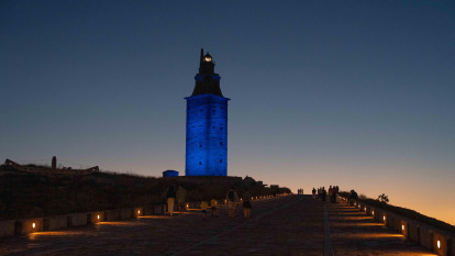 encendido luces torre hercules