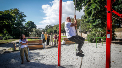 Celemín escalando