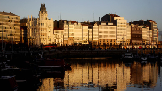 Los coruñeses disfrutaron del buen tiempo tras un lluvioso mes de noviembre
