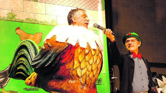 Gelo disfrazado de pollo en 2020