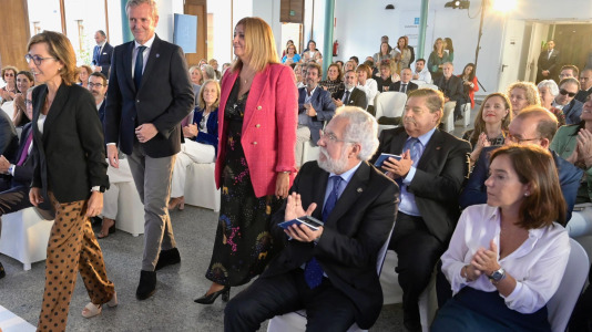 Entrega de las medallas Emilia Pardo Bazán f@Javier Albores (3)