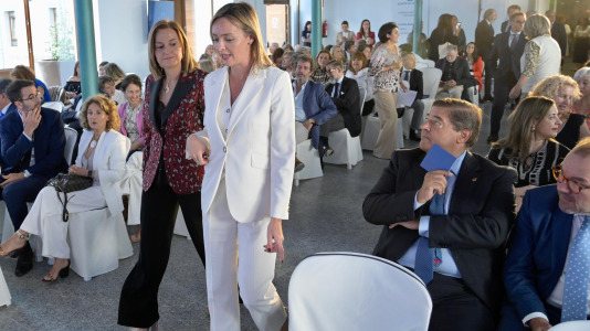 Entrega de las medallas Emilia Pardo Bazán f@Javier Albores (1)