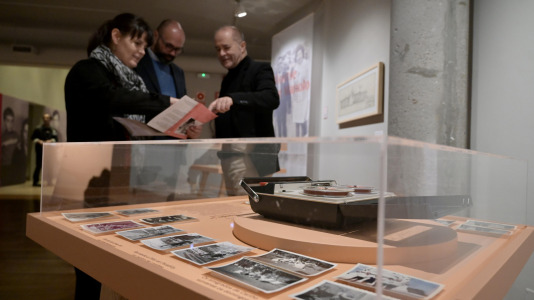 Exposición 'As xeracións do Montserrat' @ Javier Alborés (3)