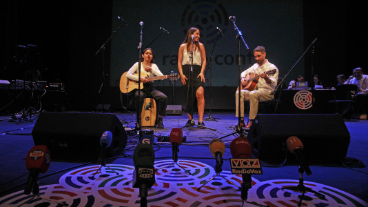 A Radio Conta en el teatro Colón (2)