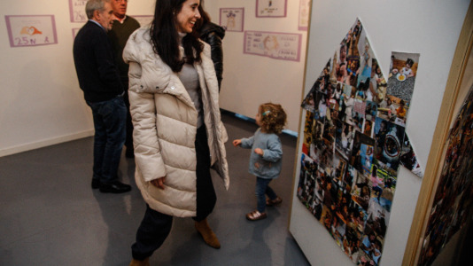 Exposición de trabajos escolares sobre el 25N (3)