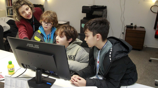 Los alumnos de 4ºB del CEIP Emilia Pardo Bazán visitamos El Ideal Gallego (10)