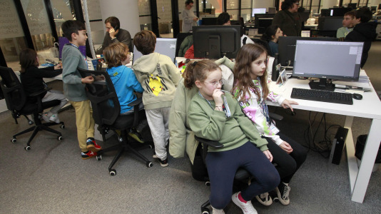 Los alumnos de 4ºB del CEIP Emilia Pardo Bazán visitamos El Ideal Gallego (32)